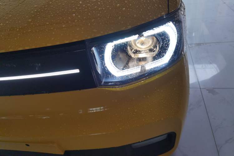 Used Wuling Hongguang MINIEV 2022 Macaron Premium Model – Lithium Iron Phosphate