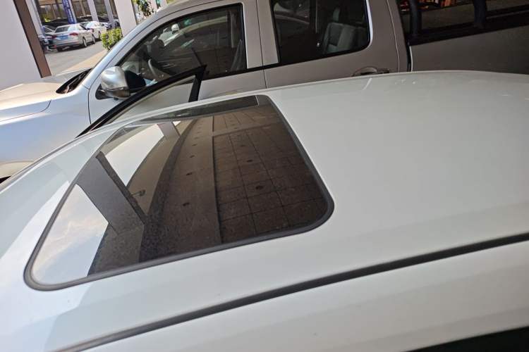 Used Toyota Levin 2021 185T CVT Luxury Edition
