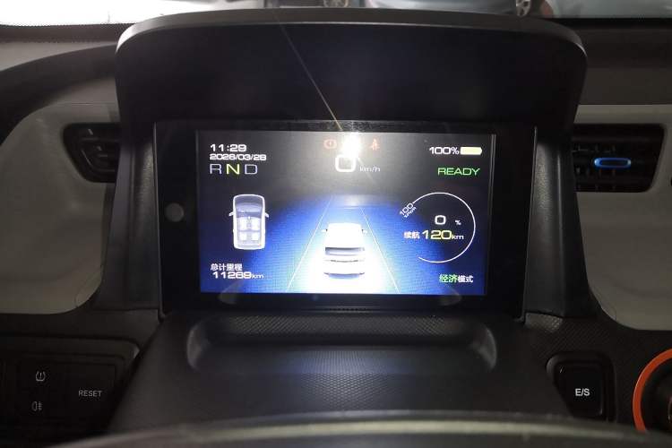 Used Wuling Hongguang MINIEV 2022 Zizai Version Lithium Iron Phosphate Instrument Cluster