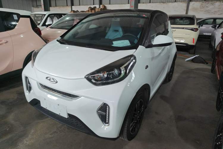 Used Chery QQ Little Ant 2022 Sweet Pink Edition Half-Sugar Version Lithium Iron Phosphate 30 kW 301 km