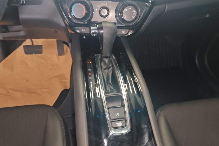 Used Honda Vezel 2020 1.5L CVT Pioneer Edition Gear Lever