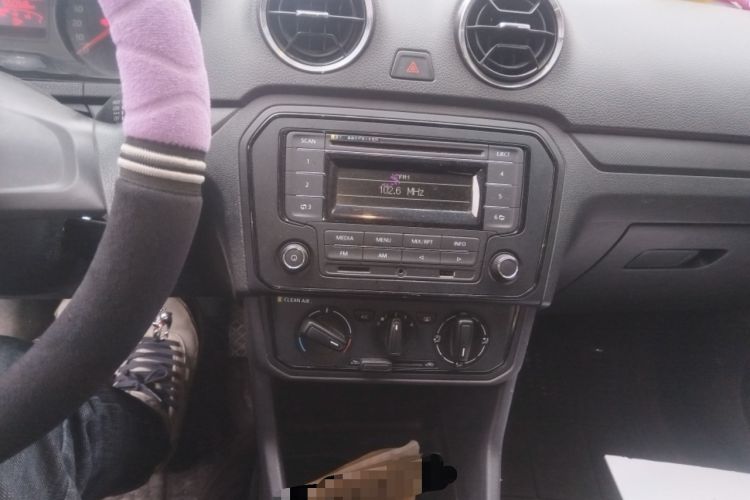 Used Volkswagen Jetta 2017 1.4L Manual Fashion Edition