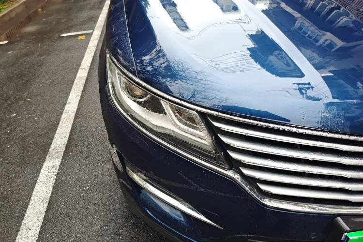 Used Lincoln MKC 2017 2.0T Two-Wheel-Drive Luxury Edition