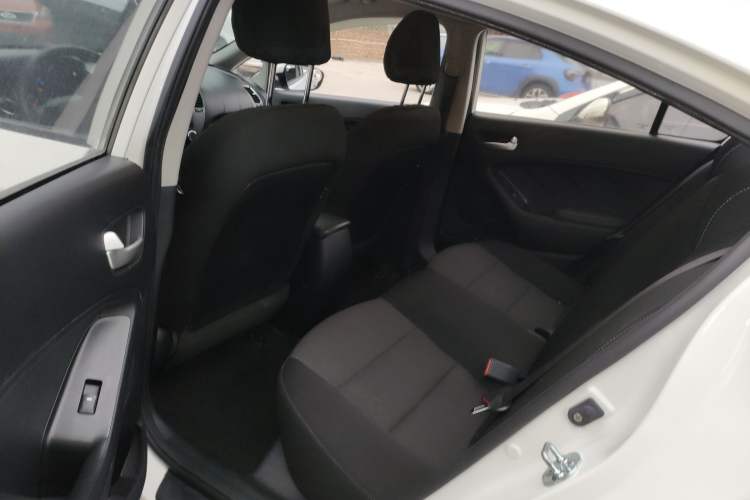 Used Kia K3 2016 1.6L Manual GL
