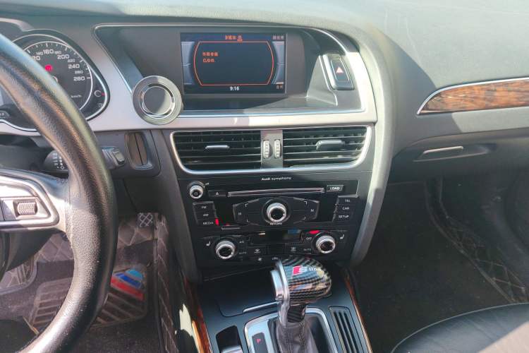 Used Audi A4L 2016 35 TFSI Collection Edition S line Comfort Model
