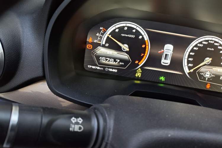 Used Wey VV7 2017 2.0T Flagship Model
