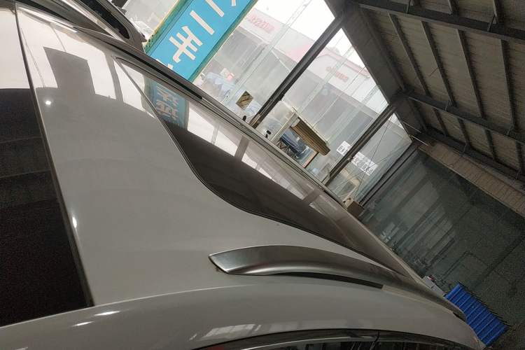 Used SAIC MAXUS EUNIQ 5 2020 1.3T PLUG-IN Luxury Edition