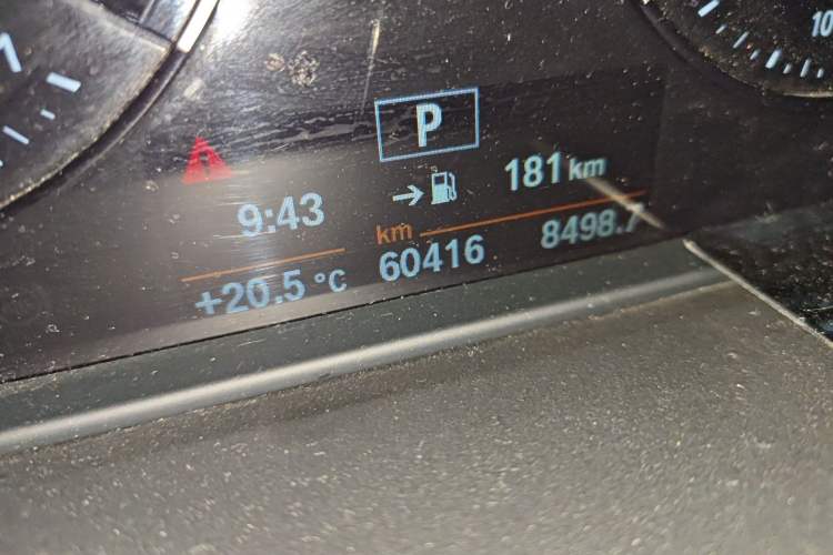 Used BMW X2 2019 sDrive25i Leading Edition M Sport Package China VI Odometer Close Up