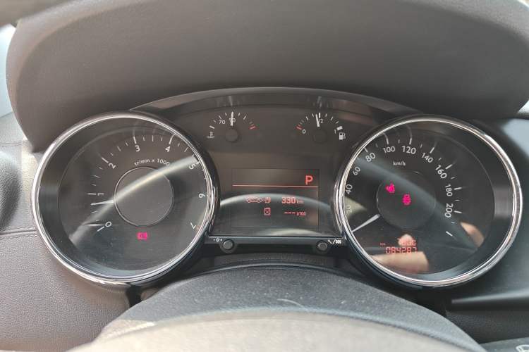 Used Peugeot 3008 2013 1.6THP Automatic Trend Edition Instrument Cluster