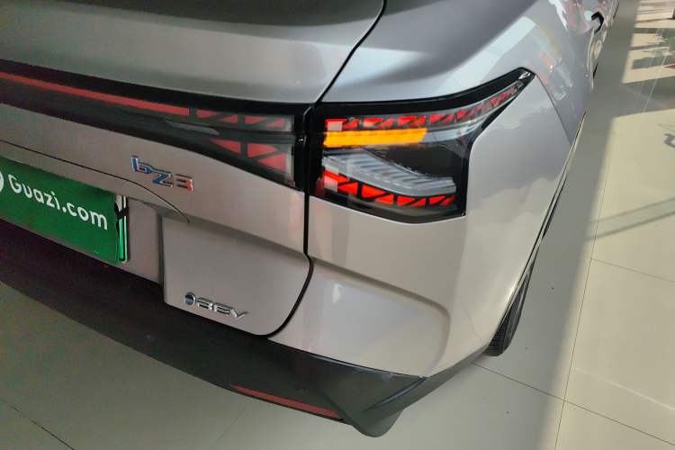 Used Toyota bZ3 2023 517 km Elite PRO Exterior 3