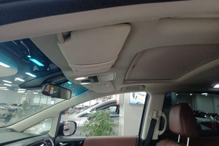 Used Honda Elysion 2019 2.0L Hybrid Supreme Edition