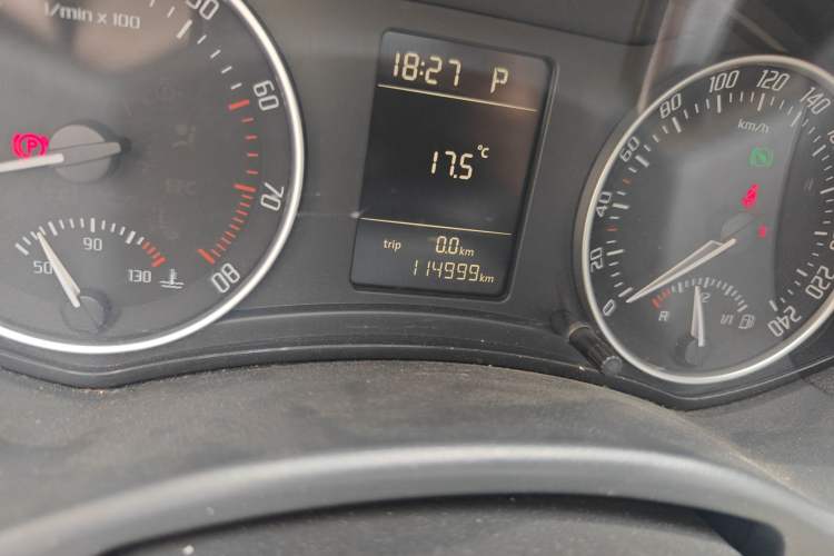 Used Skoda Octavia 2012 1.8TSI DSG Yijun Edition
