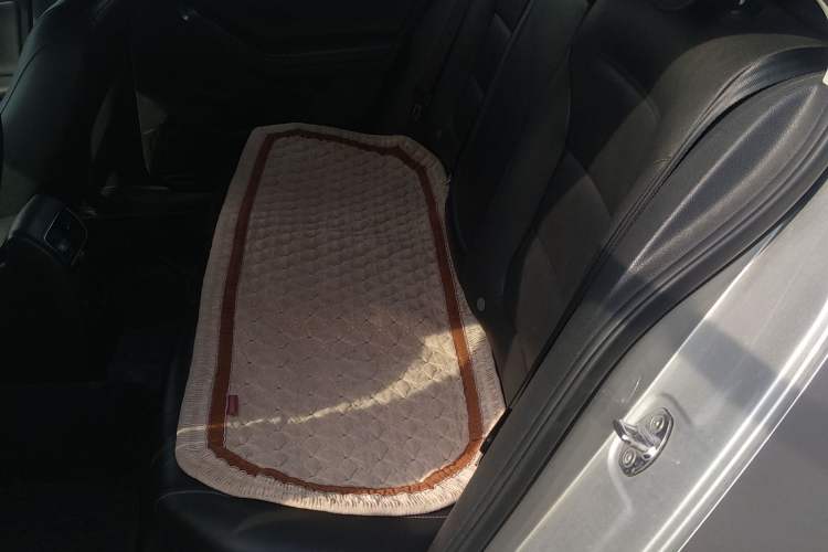 Used Volkswagen Sagitar 2015 1.6L Automatic Comfort Model Left Rear Seat