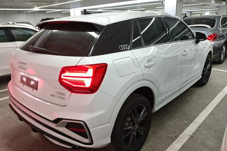 Used Audi Q2L 2023 35TFSI Progressive Dynamic Edition
