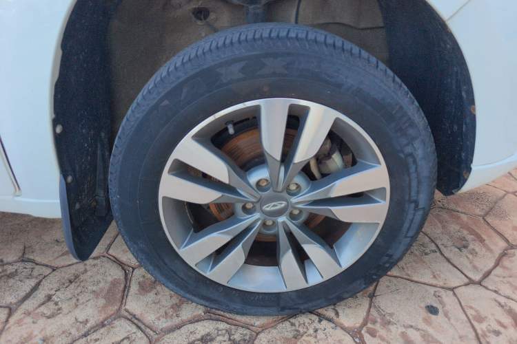 Used Chery Tiggo 3 2016 1.6L Manual ZhiShang Edition Right Front Wheel Hub