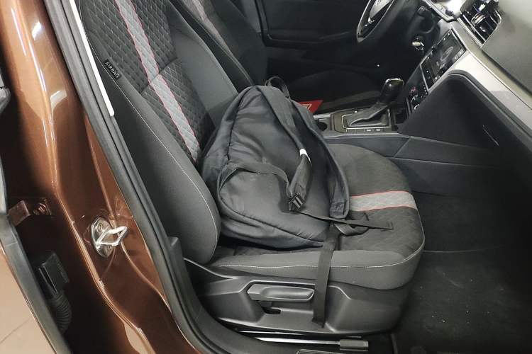 Used Volkswagen Lamando 2019 230TSI DSG Fashion Edition China V Standard