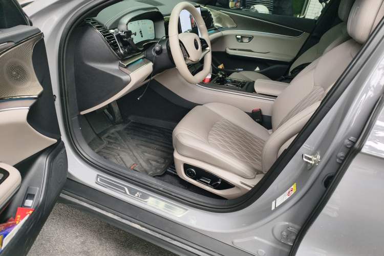 Used BYD Han 2025 EV Intelligent Driving Edition 701KM LiDAR Flagship Model