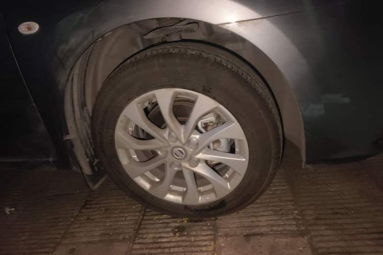 Used Nissan Sylphy 2024 Facelifted Three Classic 1.6XE CVT Comfort Edition Right Front Wheel Hub