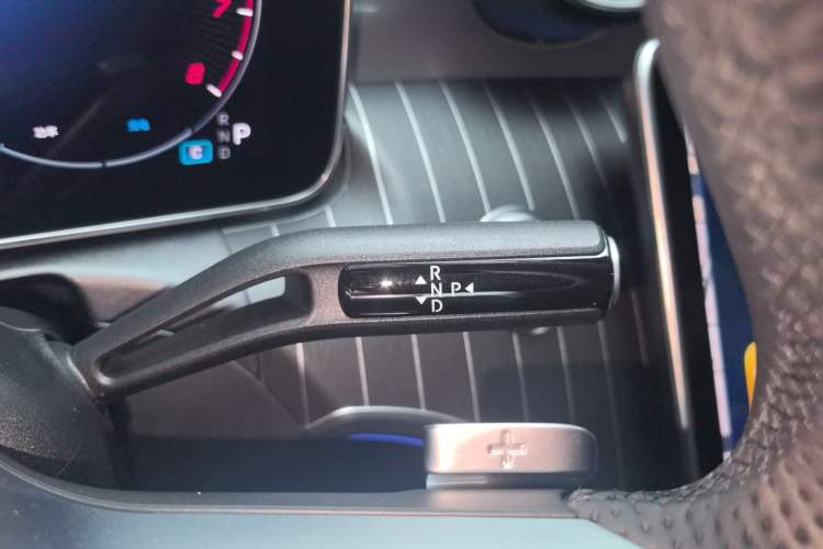 Used Mercedes-Benz CLE 2025 CLE 300 4MATIC Luxury Coupe
