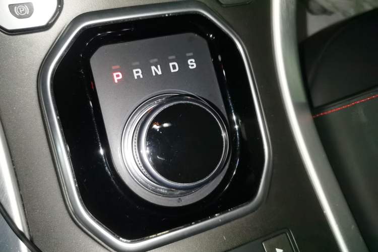 Used Land Rover Range Rover Evoque 2017 2.0T SE Smart Glow Edition