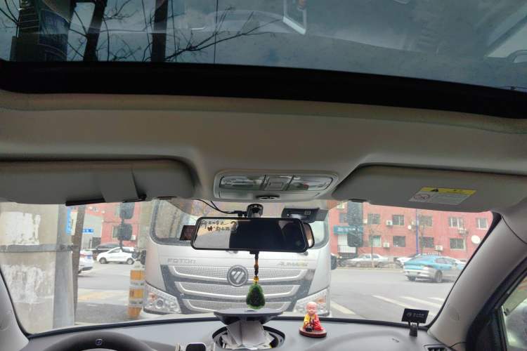 Used CHANGAN CS35 2016 1.6L Automatic Luxury Model China V Standard