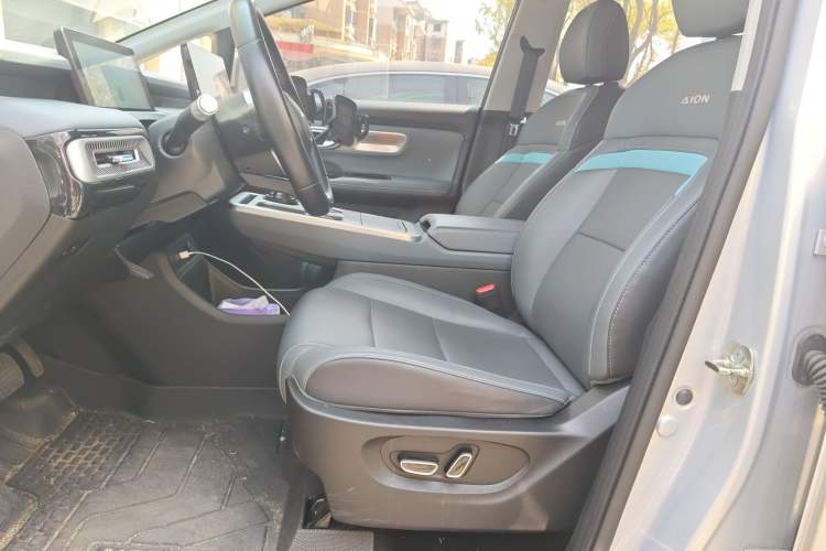 Used AION Y 2023 Younger Star Edition
