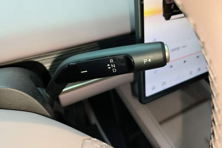 Used ONVO L60 2025 Model—60 kWh Rear-Wheel-Drive Version
