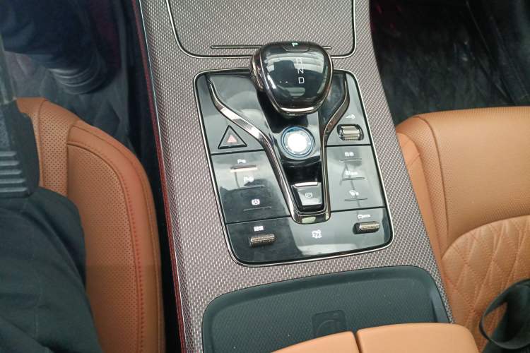 Used BYD Han 2022 EV Genesis Edition 610KM All-Wheel Drive Premium Model
