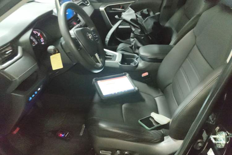 Used Toyota RAV4 2021 2.0L CVT Two-Wheel Drive Fashion Edition
