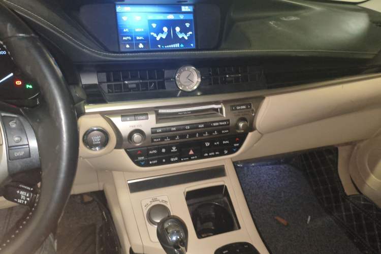 Used Lexus ES 2013 250 Elite Edition
