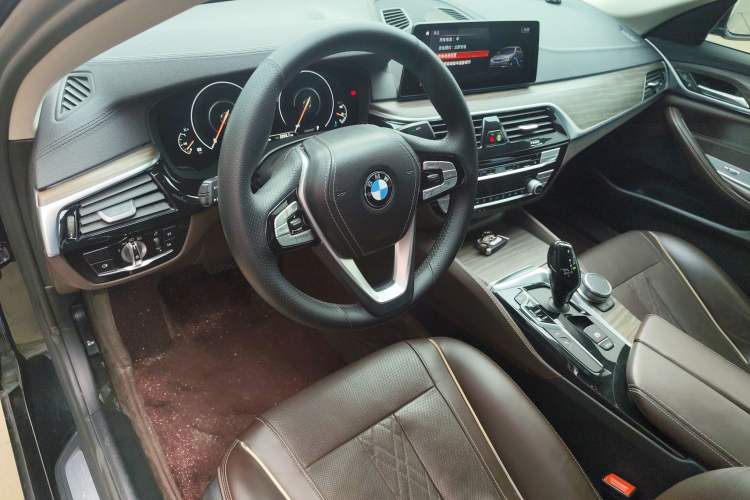 Used BMW 5 Series New Energy 2019 Updated Version 530Le Luxury Package Center Console