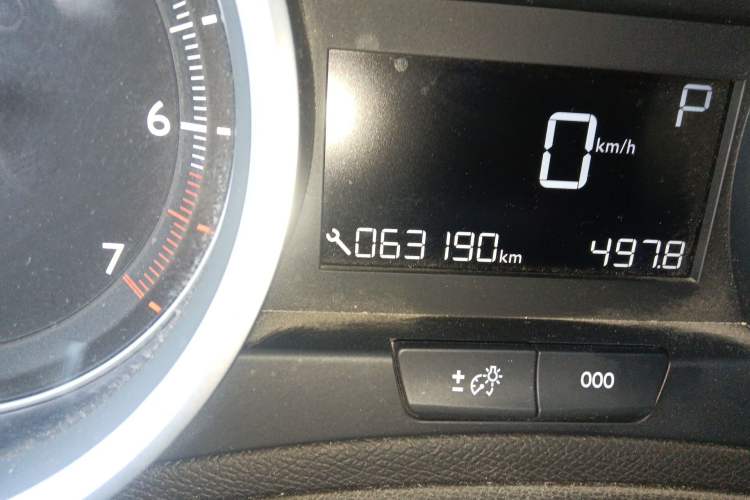 Used Peugeot 408 2016 1.6T Automatic Luxury Edition Odometer Close Up