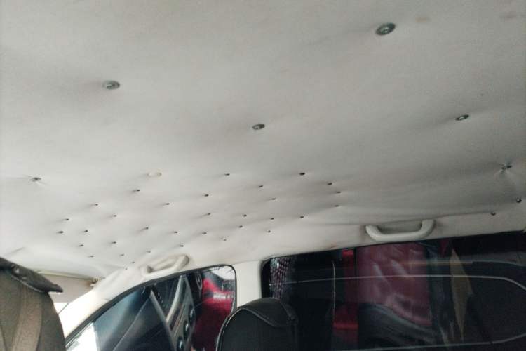 Used FAW Senya S80 2011 1.5L Manual 7-Seater Urban Elite Edition
