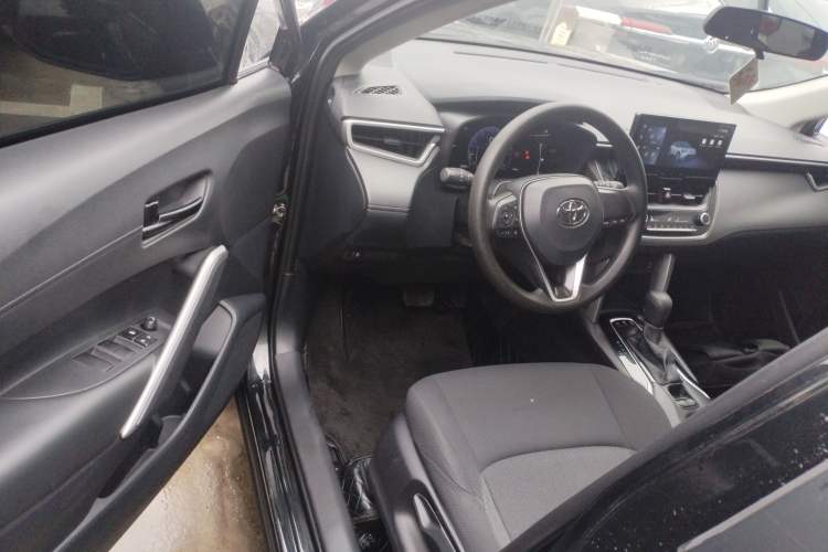 Used Toyota FRONTLANDER 2023 2.0L CVT Elite Edition Driver Seat