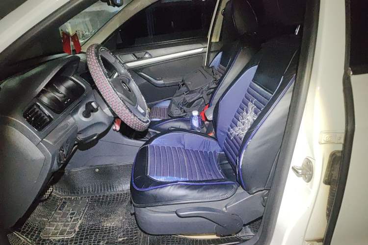 Used Volkswagen Lavida 2017 1.6L Automatic Fashion Edition
