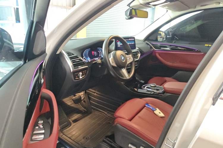 Used BMW iX3 2023 Leading Model
