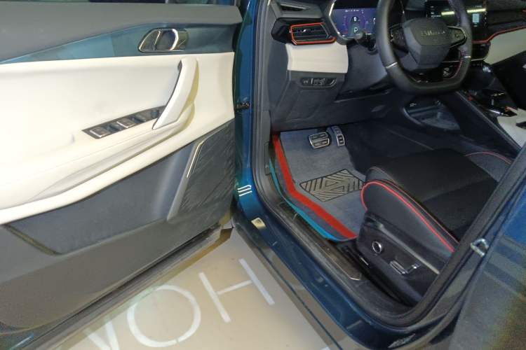 Used Lynk & Co 06 2020 1.5T YAO Halo
