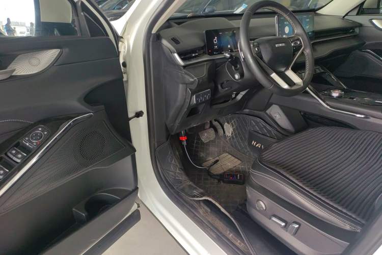 Used Haval H6 2021 3rd Generation 1.5T Automatic Two-Wheel-Drive Supreme Driver Seat