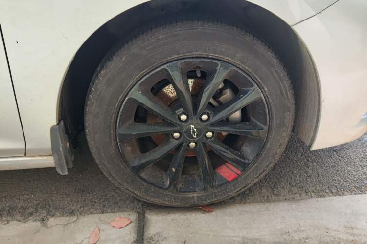 Used Chevrolet Cruze 2018 Redline 320 Automatic Pioneer Edition
