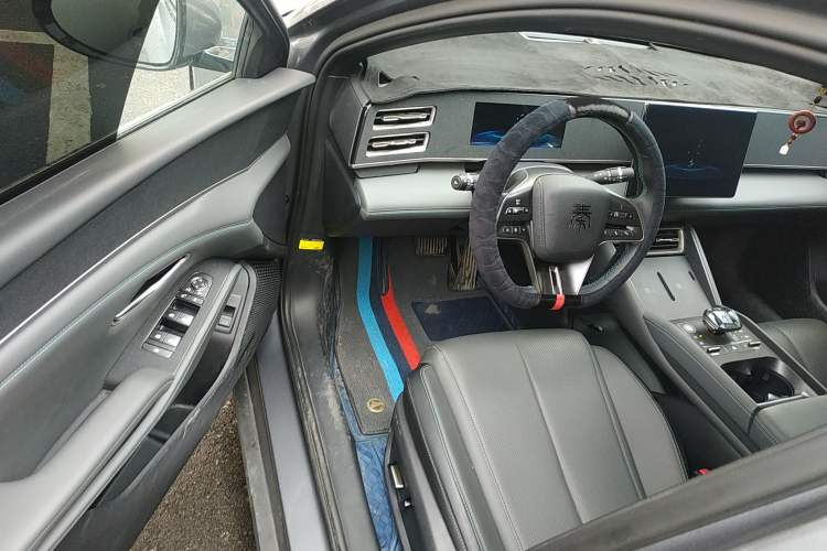 Used BYD Qin L 2024 DM-i 80KM Beyond Model Driver Seat