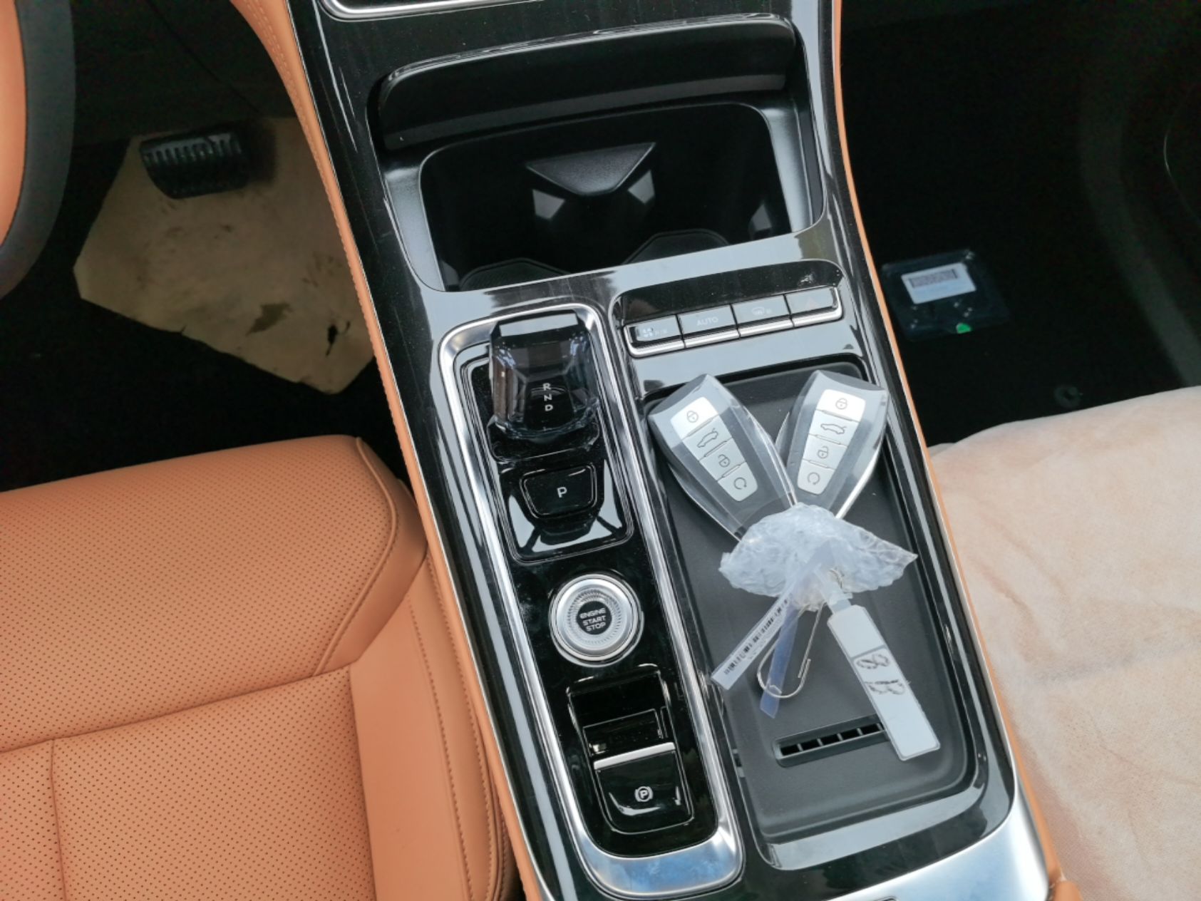 Geely Auto FX11 2025 4th Generation 1.5TD DCT - Shanhe — снимка 16