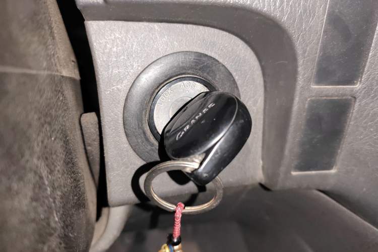 Used Jinbei Express 2018 2.0L Standard Version V19