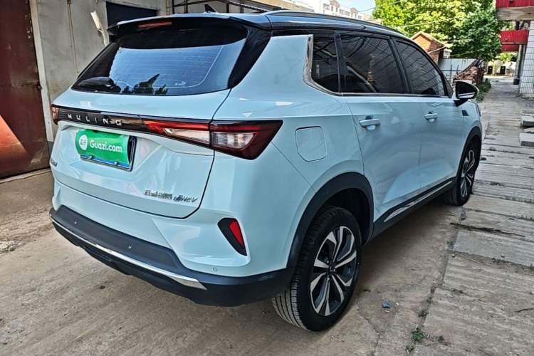 Used Wuling Asta 2022 2.0L DHT Electric-Speed Version