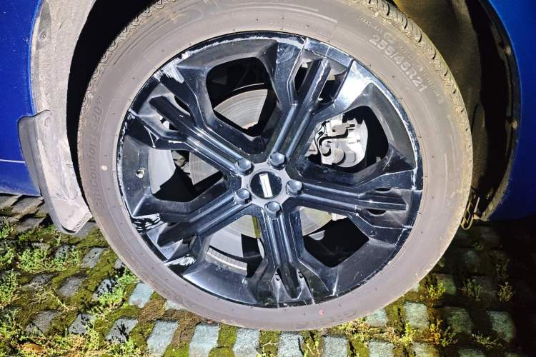 Used Wey VV7 2017 VV7c 2.0T Flagship Model Right Front Wheel Hub