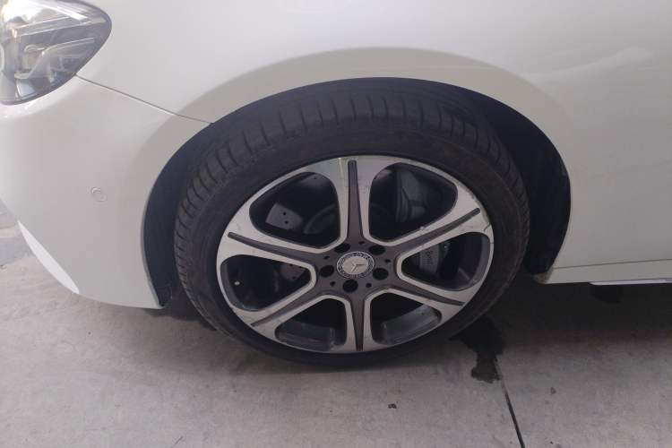 Used Mercedes-Benz E-Class 2017 E 320 L Sport 4MATIC
