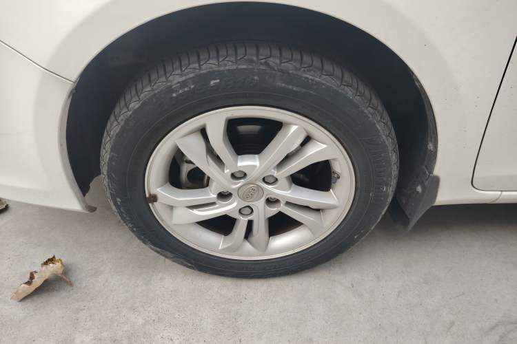 Used BYD Surui 2014 1.5L Automatic Luxury Model
