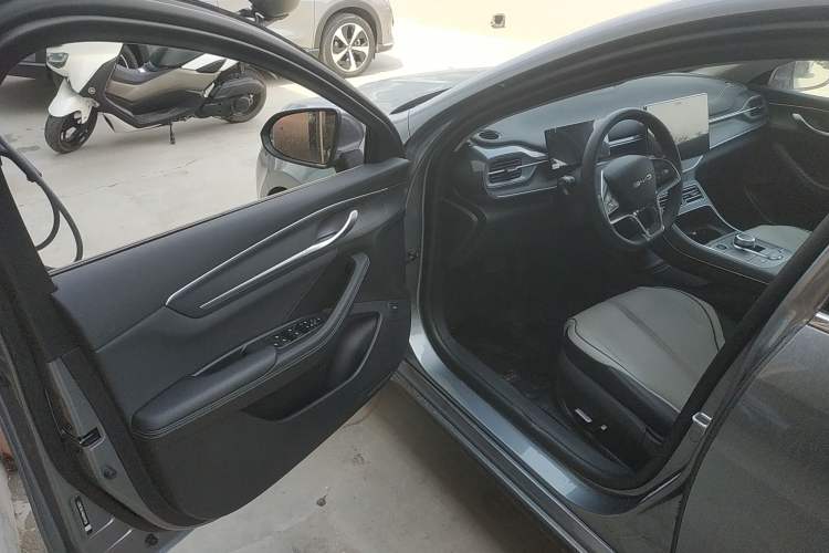 Used BYD Destroyer 05 2024 HONOR Edition DM-i 120KM Flagship Model