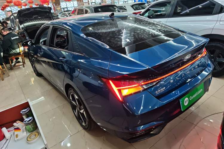 Used Hyundai Elantra 2021 1.5L CVT LUX Prestige Edition