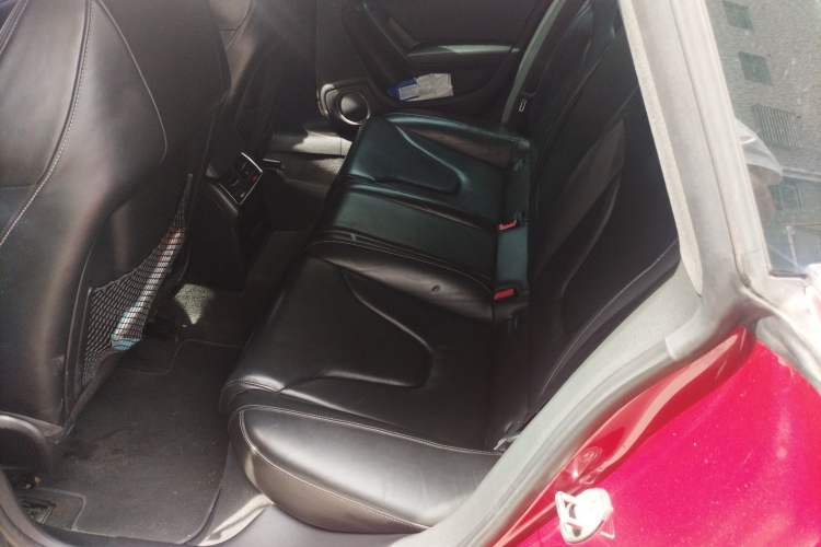 Used Audi S5 2010 S5 3.0T Sportback Left Rear Seat