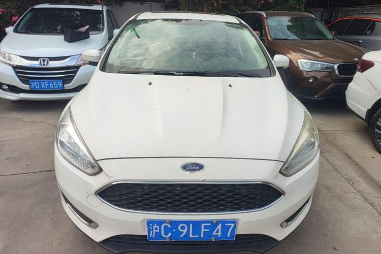 Used Ford Focus 2017 Hatchback 1.6L Automatic Fashion Edition Smart Drive Version